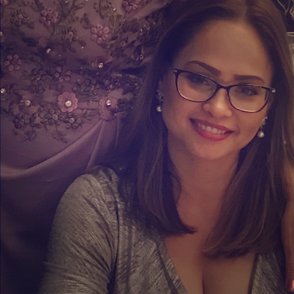 Meet your Posher, Joo⭐️⭐️⭐️POSH AMBASSADOR⭐️⭐️⭐️